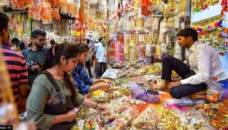 તહેવારોની સિઝનમાં રેકોર્ડ વેપાર